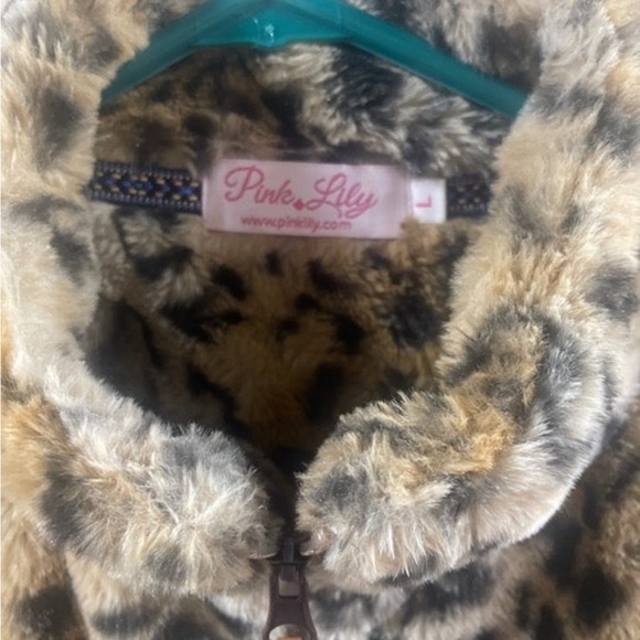 Super soft 3/4 zip in excellent condition - Picture 2 of 3